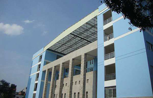 新疆建筑学校