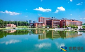 <b>四川泸州天星影视艺术学校2022年报名条件、招生</b>