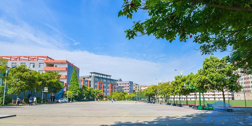杭州哪个3+2大专学校好(图1)