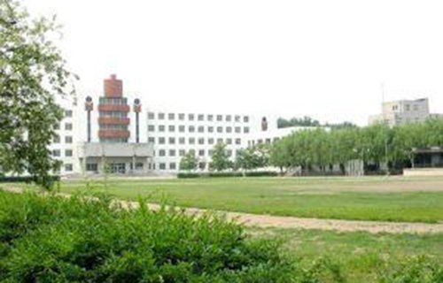 汤原县农业机械化学校
