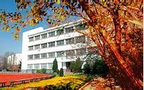 兰州化兰工业公司技工学校