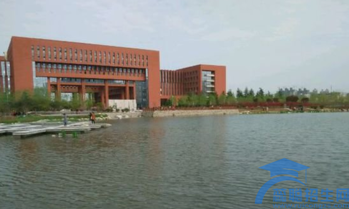 成都较好的护理学校(图1)