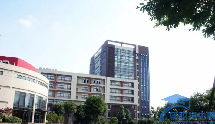 苏州市纺织工业职工中等专业学校宿舍情况(图1)