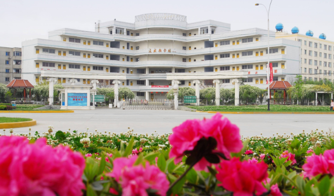 成都读中专学校读什么专业好(图1)