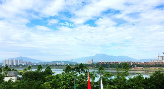 成都中专学校属于什么学历(图1)