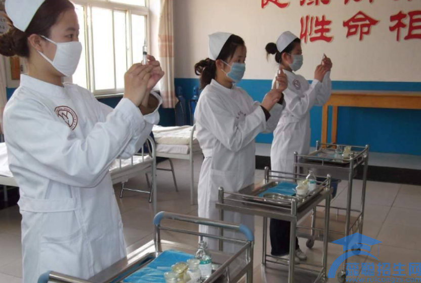 女生学高级护理有前途吗(图1)