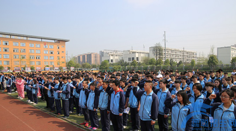 成都女生可以读导游吗(图1)