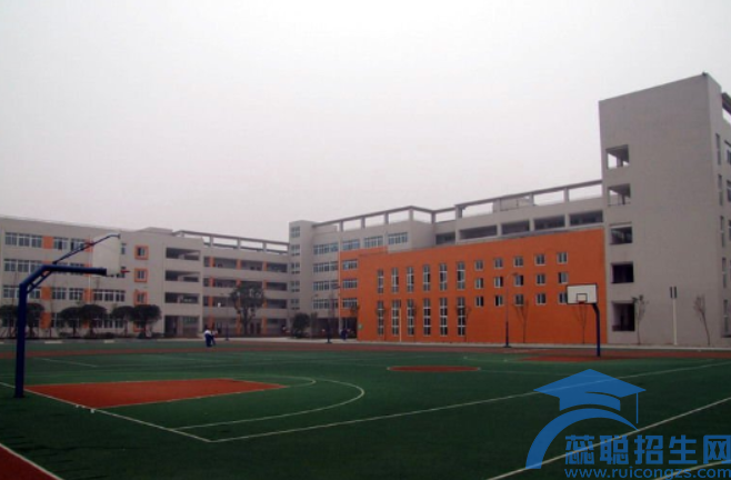 成都护理就业前景怎么样(图1)