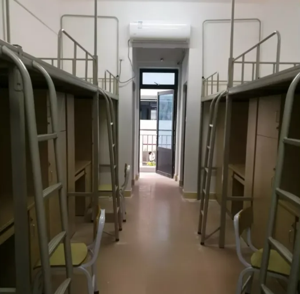 汕尾市职业技术学校宿舍情况(图1)