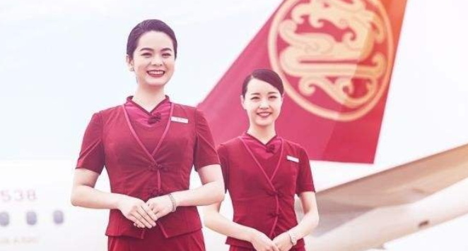 成都好点的航空服务学校(图1)