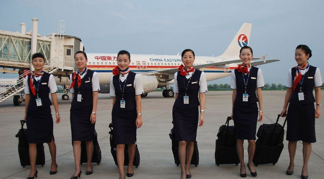 成都航空服务好点的大专学校(图1)