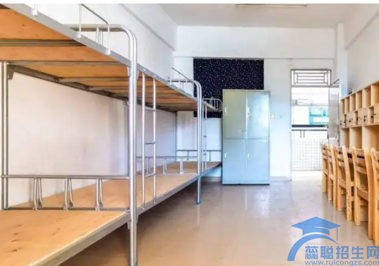 惠州工程技术学校宿舍情况(图1)