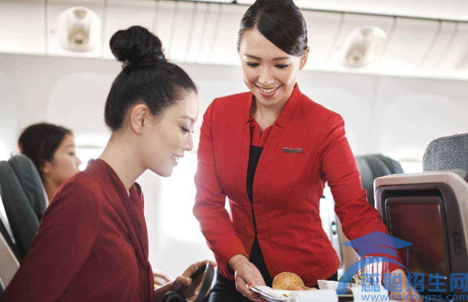 成都航空服务学校怎么样(图1)