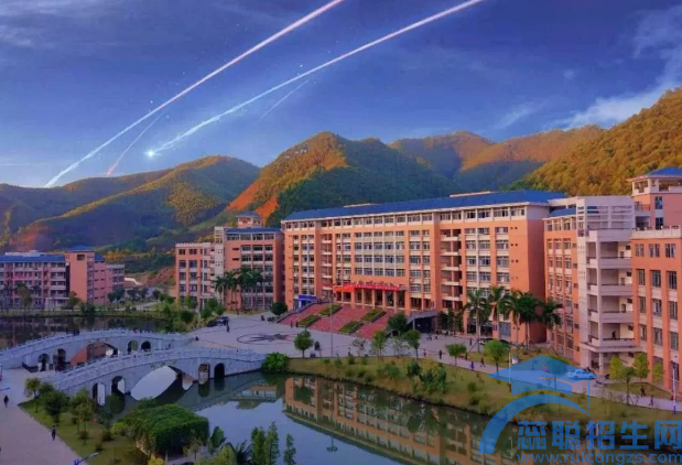 高要经贸中等职业学校地址在哪里(图1)