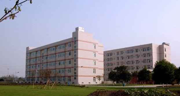 哪个护理学校好(图1)