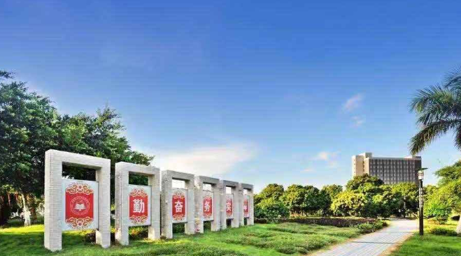 2022年初中生读计算机怎么样(图1)