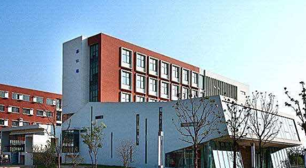 成都比较好的铁路学校(图1)