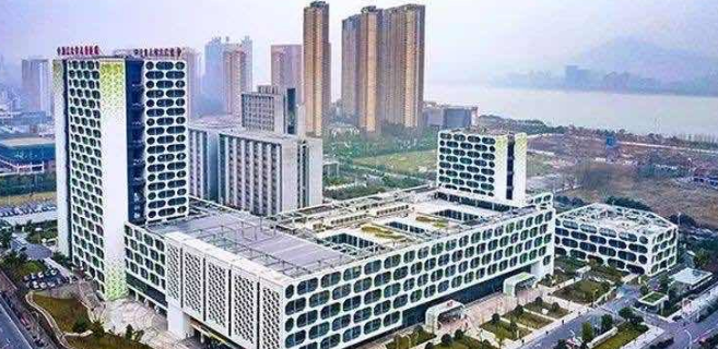 成都有什么好的铁路学校(图1)