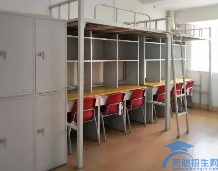 广州商贸职业学校，宿舍条件(图1)