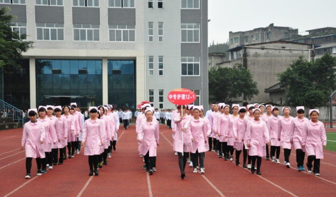 四川技术监督学校2022年报名条件、招生对象(图1)