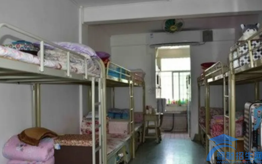 杭州萧山区第四中等职业学校住宿情况(图1)