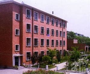 天津国际商务学校