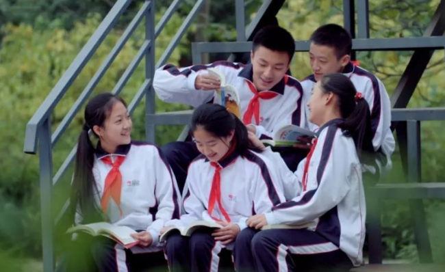杭州人民职业学校2022年招生简章(图1)