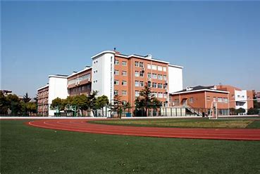 上海旅游服务职业技术学校