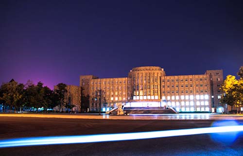 乌鲁木齐建筑学校