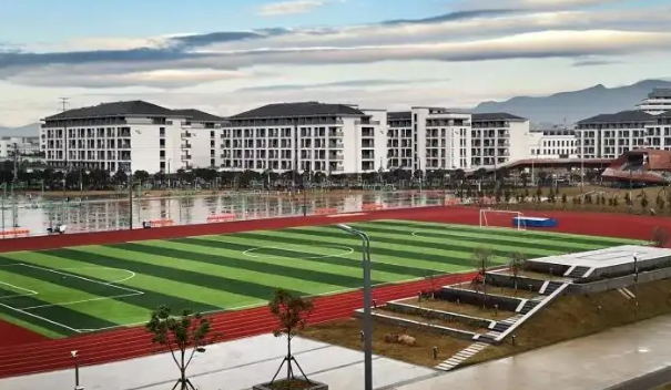 温州职工中等卫生学校2023年录取分数线(图1)