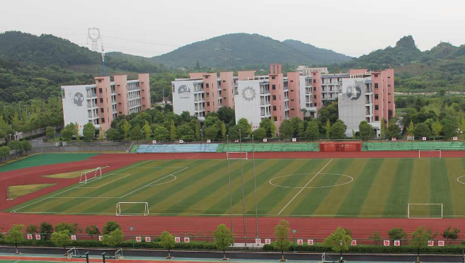 长兴技师学院2023年录取分数线(图1)