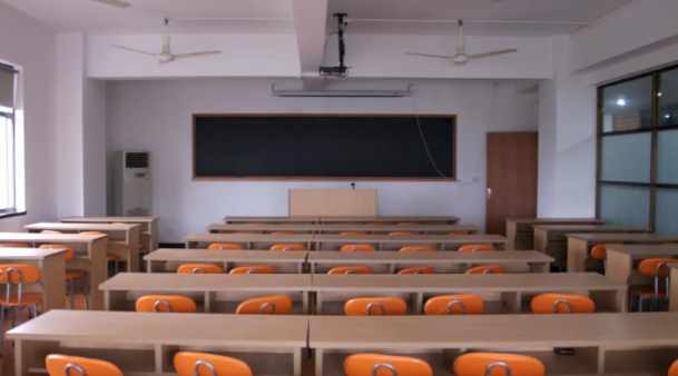 绍兴财经旅游学校收费情况(图1)