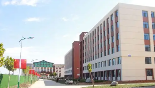 石家庄建设科技职业中专学校收费情况(图1)