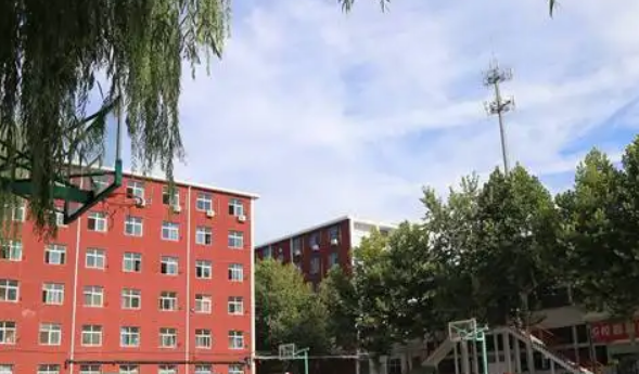 石家庄工业中等专业学校收费情况(图1)