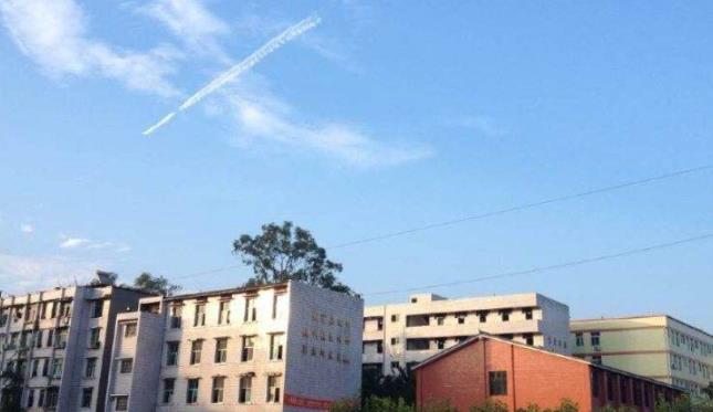 2022年适合高中毕业学生的中专学校(图1)