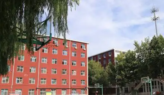 石家庄华强铁路工程中等专业学校2023年录取分数线(图1)