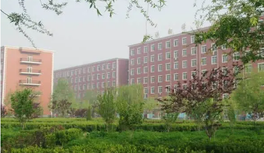 石家庄外语翻译中等专业学校2023年录取分数线(图1)