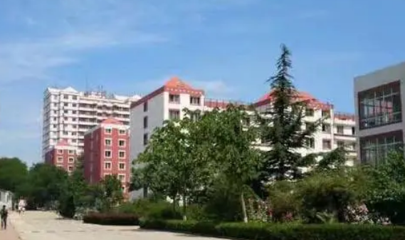 秦皇岛燕成中等专业学校收费情况(图1)