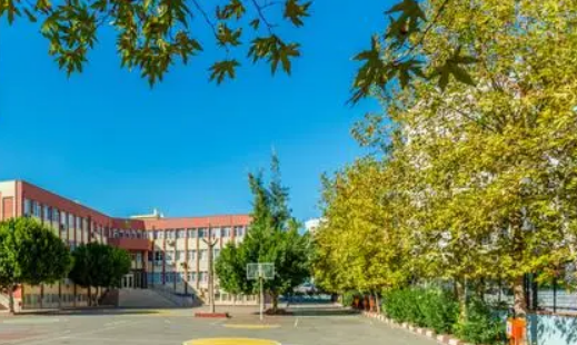 张家口科技职业学校收费情况(图1)