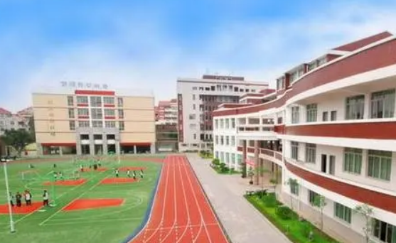 重庆公共卫生学校2023年录取分数线(图1)
