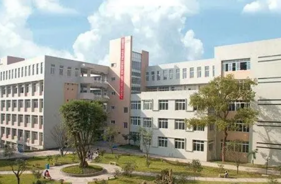 重庆现代技工学校2023年录取分数线(图1)