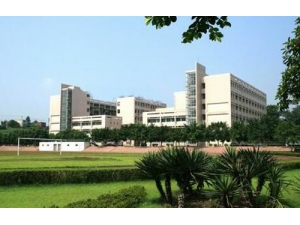平果县职业技术学校