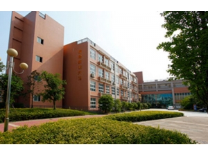 鹿寨县职业教育中心