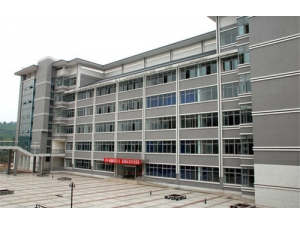 龙州县职业技术学校